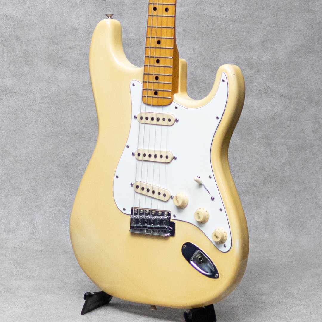 Stratocaster Olympic White / 1974: エレキギター｜三木楽器公式通販