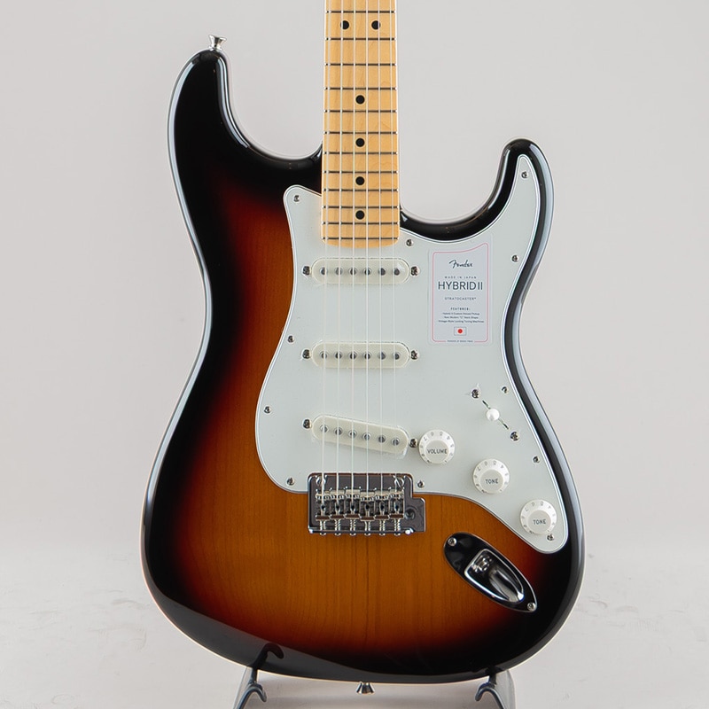 Made in Japan Hybrid II Stratocaster/3-Color Sunburst/Maple