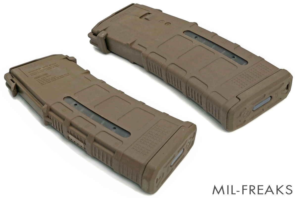 米軍MAGPUL P-MAG 30 FDE マガジン カート2本付き 米軍MAGPUL P-MAG 30