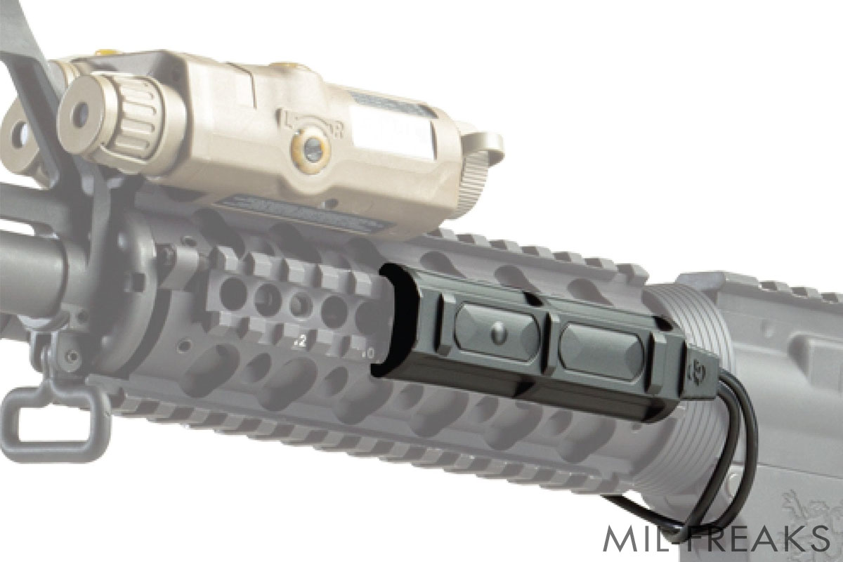 トイガン SUREFIRE SR07-D-IT SUREFIRE SR07-D-IT WEAPONLIGHT SWITCH
