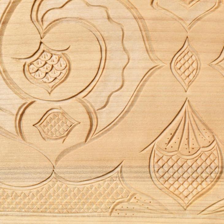 子持ち盆 イタ アイヌ 白老 カムイ 木工 文様 伝統工芸 御盆 彫物