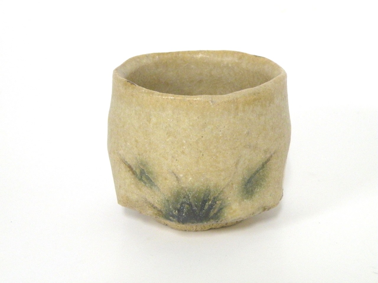 ♥美濃焼 黄瀬戸 ぐい飲み 桐箱付き 骨董品 ぐい吞み ♥美濃焼 黄瀬戸
