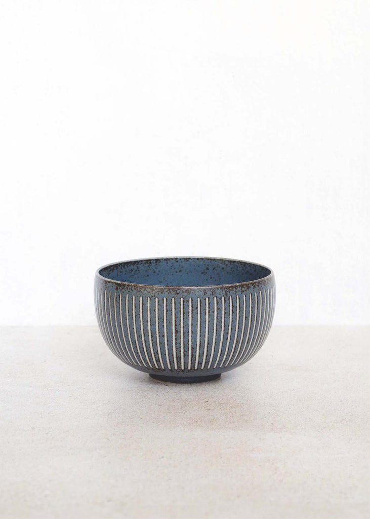 中国古玩 慶宣堂製豆彩金魚文盃 口径7.4㎝ 東Y7-