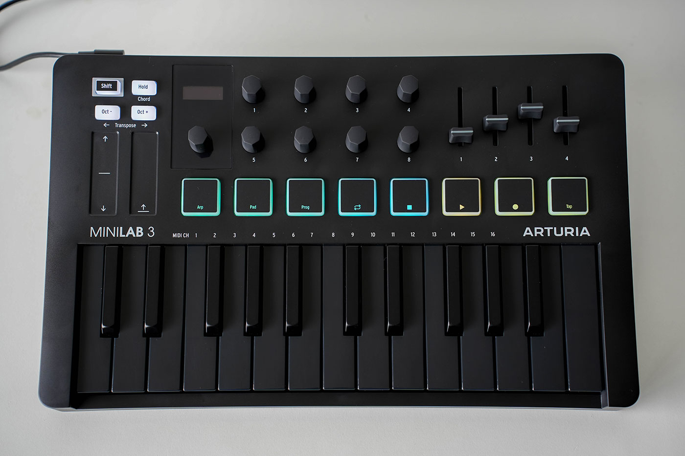 Arturia MiniLab 3 のカラーバリエーション BK 登場！ | Rock oN