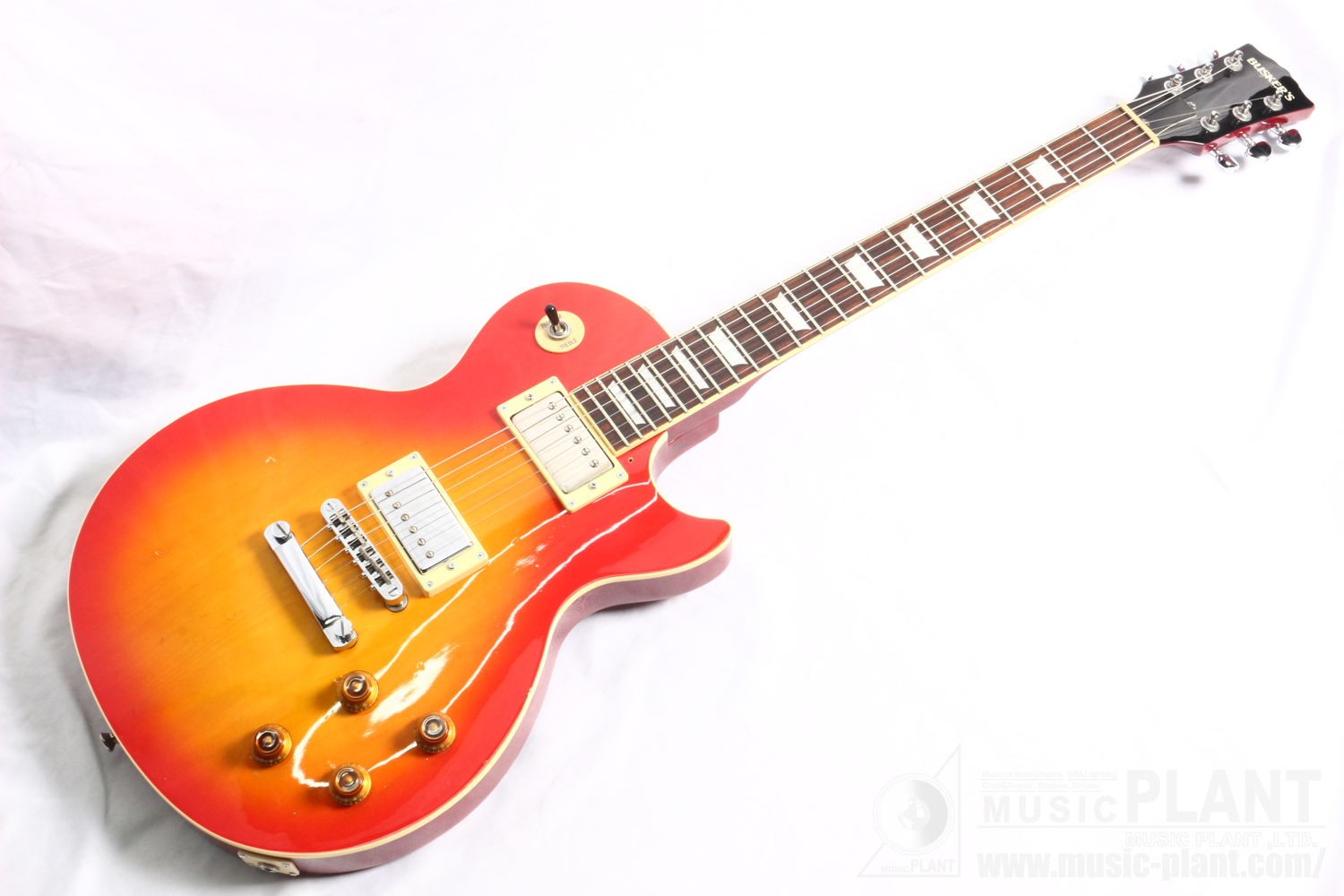 BUSKER'S BLS300 バスカーズ・エレキギター レスポールタイプ