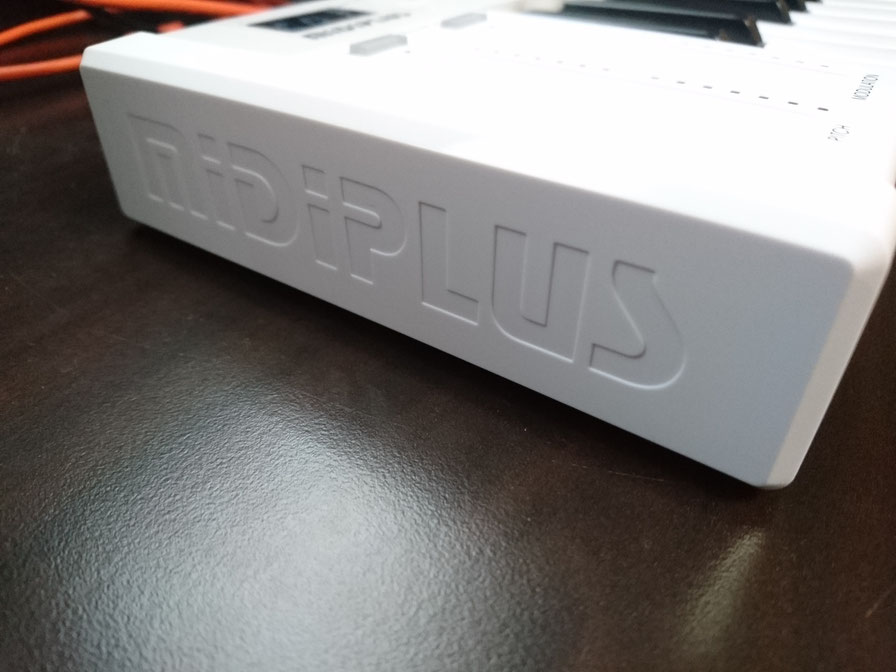 MidiPlus】のMIDIキーボードコントローラー X3 mini を使ってみた