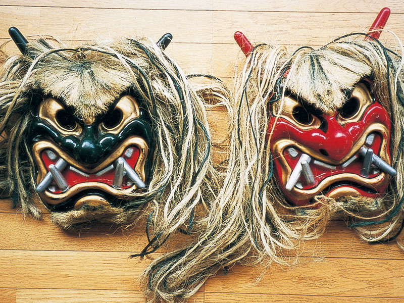 地域のお面｜「重要無形民俗文化財」男鹿のナマハゲ