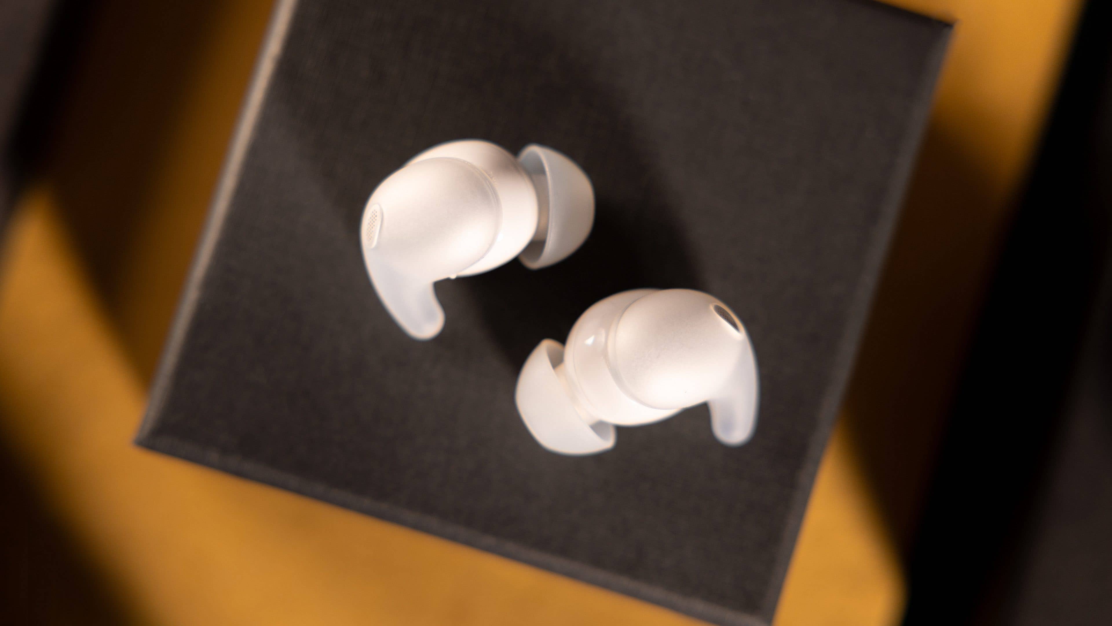 Test des Sony LinkBuds Fit: Une alternative moins chère aux WF-1000XM5