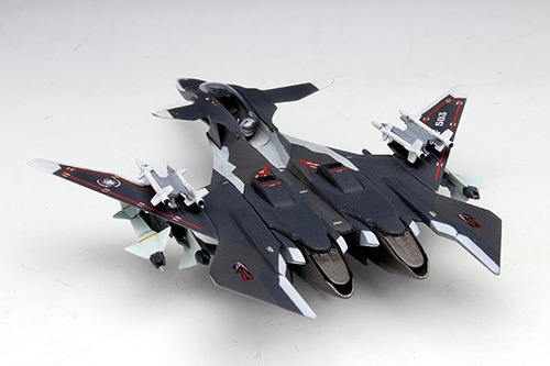 1/144 FFR-41MR 戦闘妖精雪風 メイヴ 最終出撃形態 グッズ - Neowing