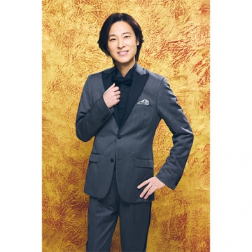 山内惠介コンサートツアー2024 ～舞い上がれ紅の蝶～ DVD｜音楽・舞台｜DVD