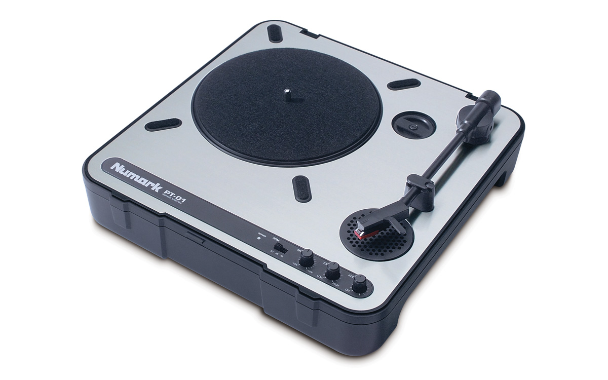 DJ機材 Supreme Numark PT01 Portable Turntable Supreme Numark PT01
