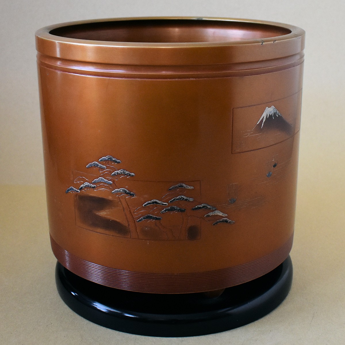 真鍮火鉢 台座付き 龍の取手 大型 43cm 真鍮火鉢 台座付き 龍の取手