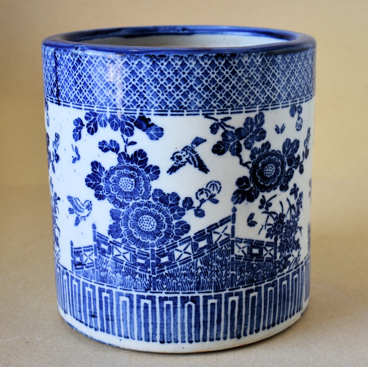 火鉢と炭道具の販売 骨董 斎明堂 / 染付火鉢