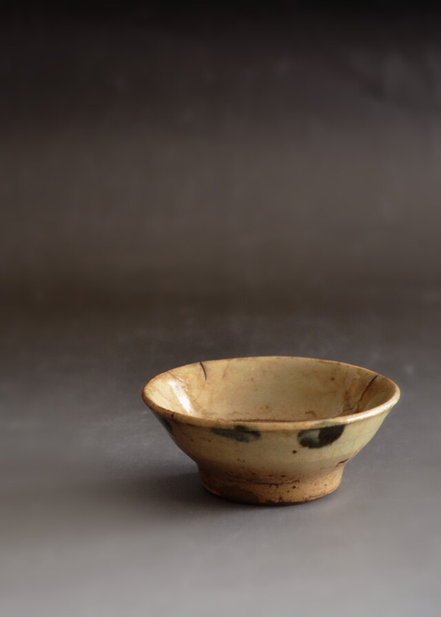 アンティーク 陶器の人形 骨董 西洋陶磁 作家 骨董品 骨董品の陶磁器を