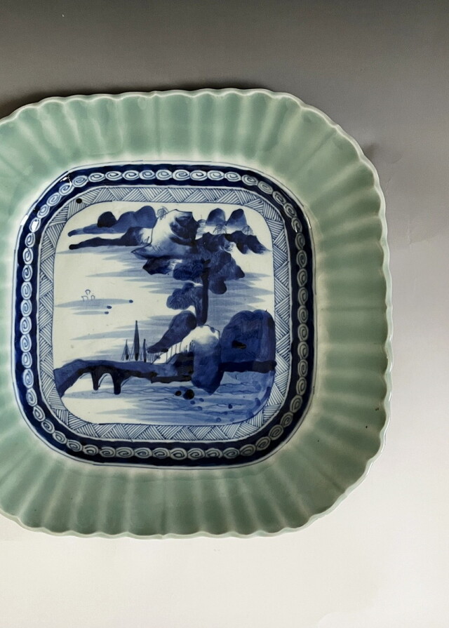 17～18世紀李朝時代後期 染付 金沙里窯系 鳥 青花水禽