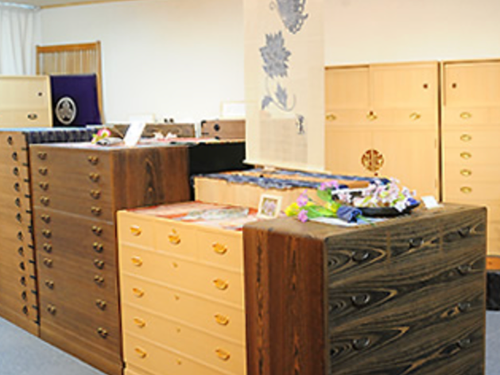 桐たんすの三長家具｜尾張 名古屋の桐たんす製造元