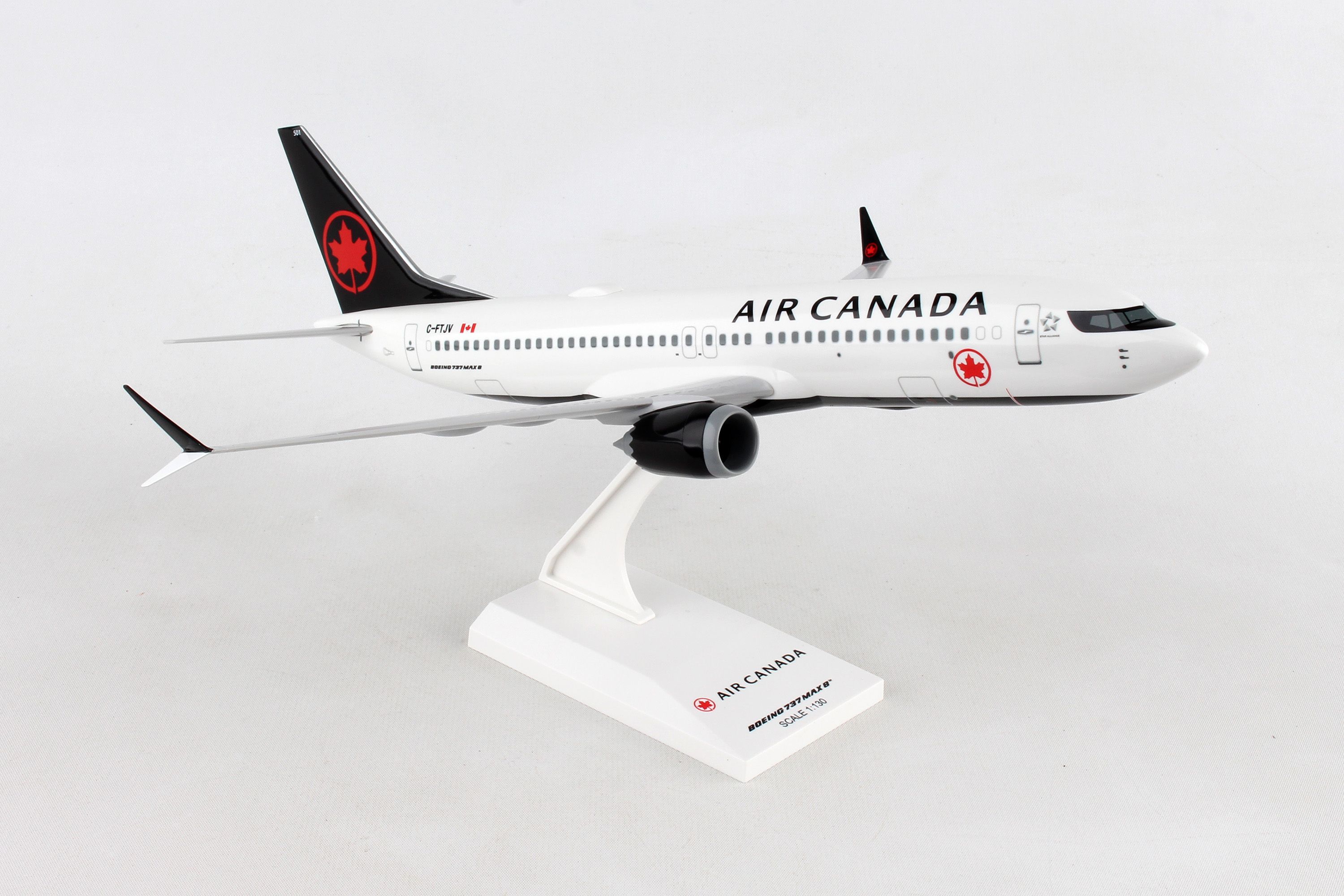 SKY Boeing 737-800 模型 HobbyEasy | 1/200 Skymark Airlines Boeing