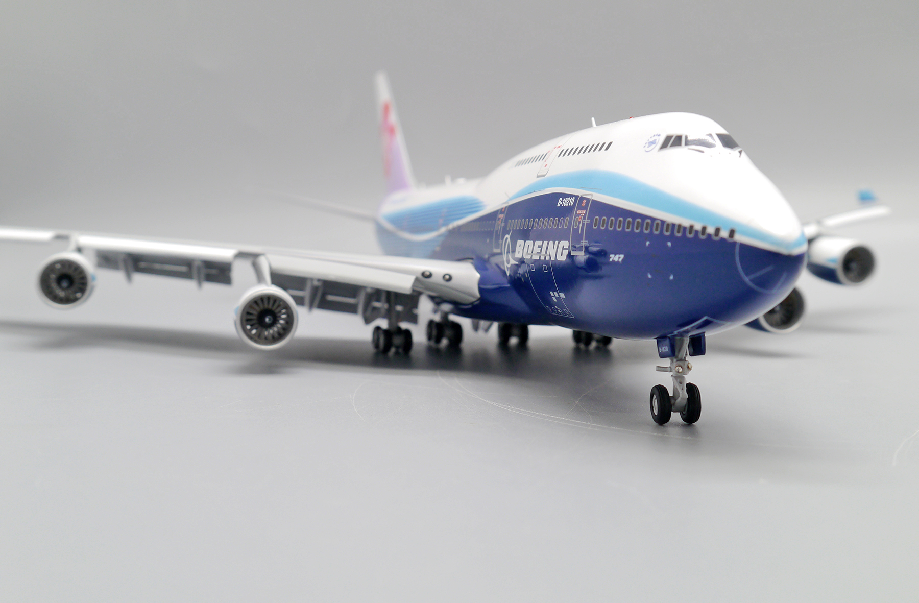 ScaleModelStore.com :: JC Wings 1:200 - XX20094A - China Airlines