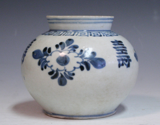 中国李朝 染付龍文壺 李朝 龍文染付大壷 | やましょう