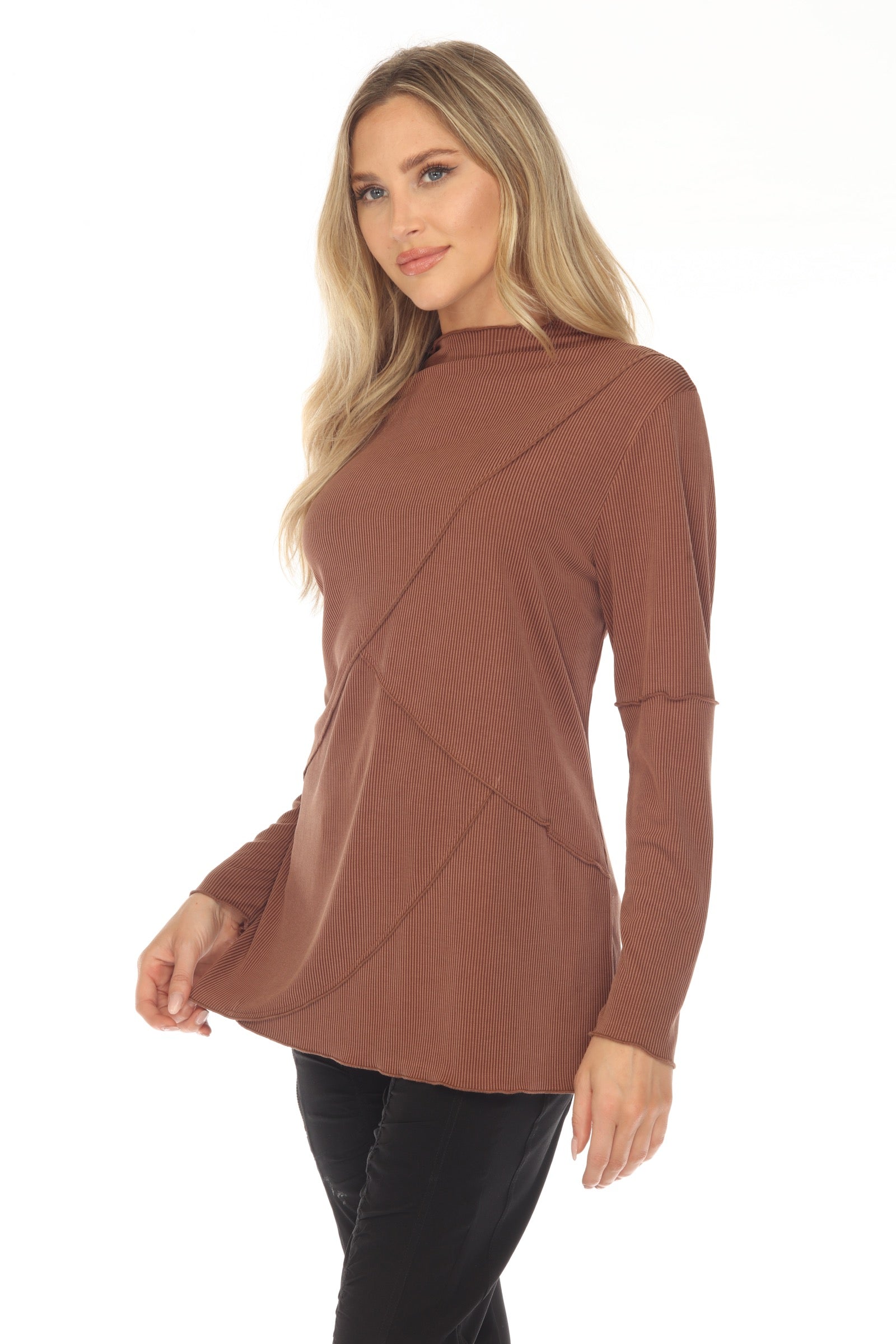 Mock Neck Cross Pattern Top – CARINE