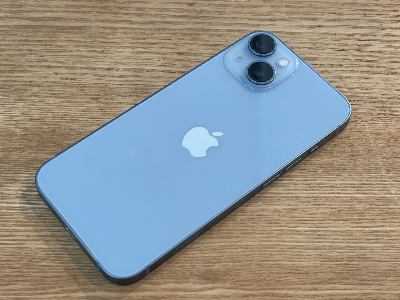 Apple iPhone 14 ブルー 本体 充電器付き Apple iPhone 14 本体 ブルー