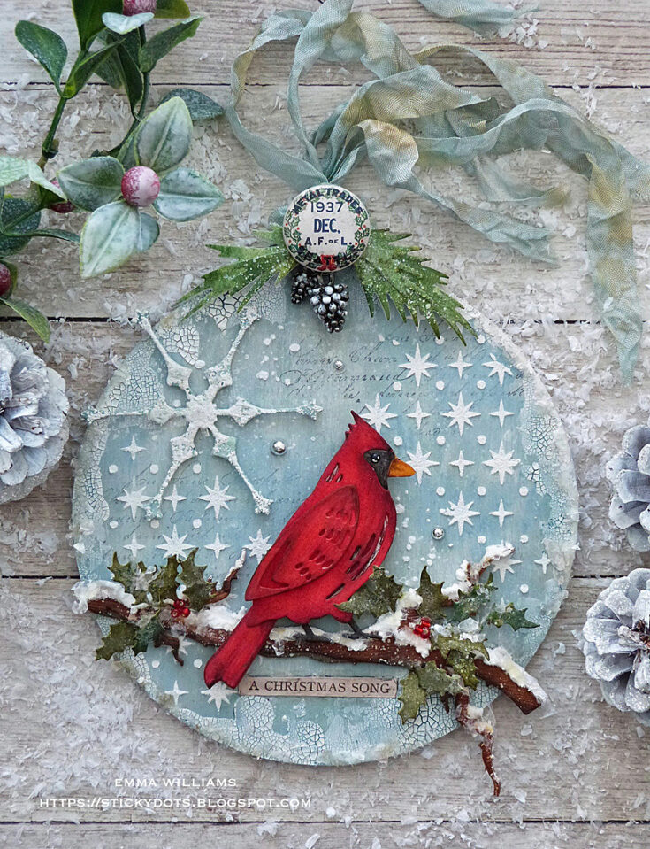 A NEW little birdie… from Tim Holtz! |