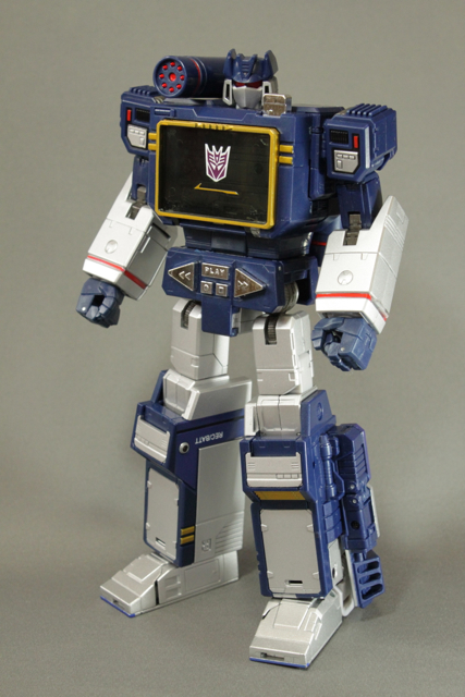 トランスフォーマー・マスターピース MP-13 サウンドウェーブ (with