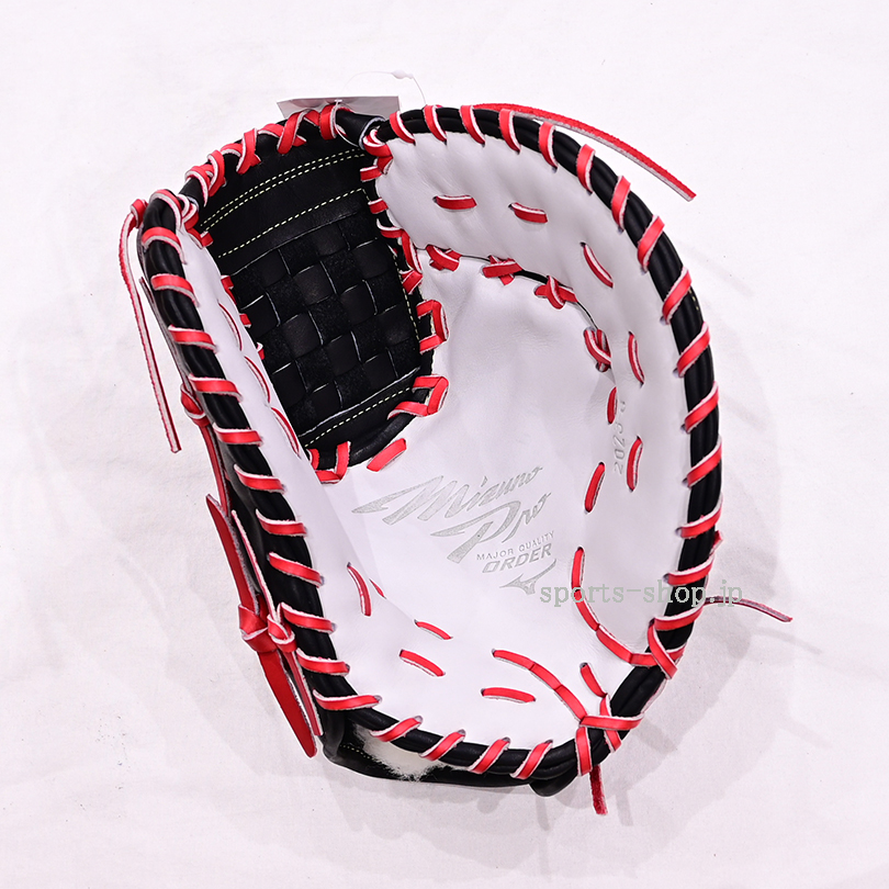 東海大学 ソフトボール部 寺本楓選手 ミズノプロ オーダーファースト