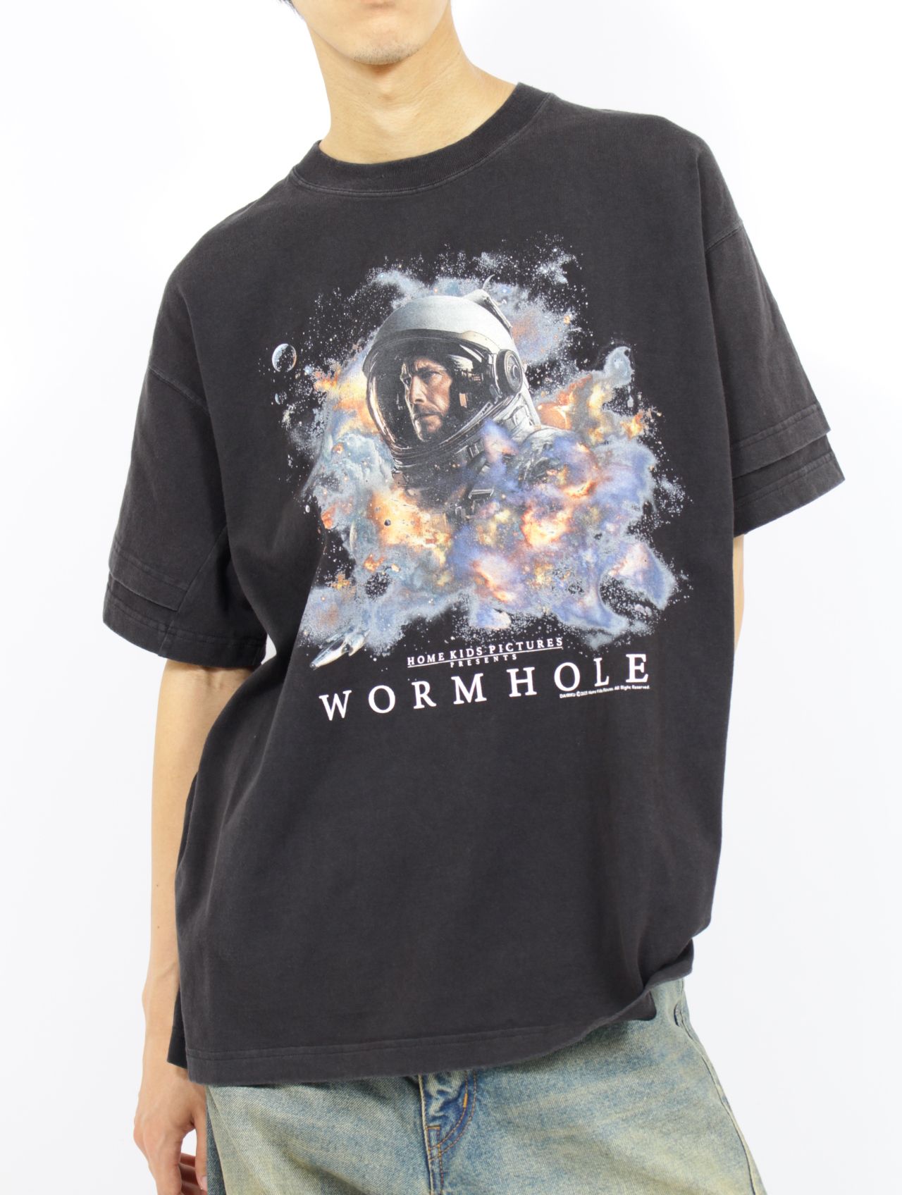 DAIRIKU - 【25AW】映画 オリジナルグラフィック ムービー Tシャツ