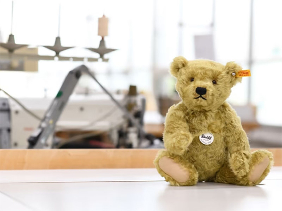 テディベアのハニー 48cm | ドイツ最高級テディベアのシュタイフ日本
