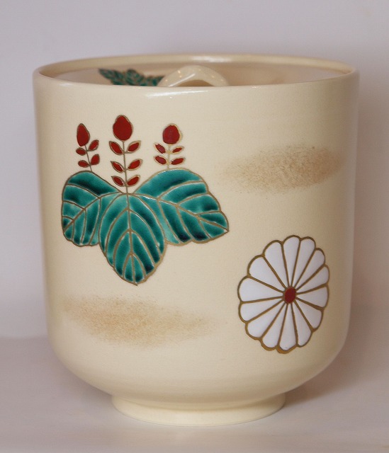 仁清写水指 菊桐絵 橋本城岳作 すいぎょく園｜創業百年、お茶の「すい