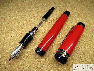 パイロット カスタムウルシ万年筆「朱」 あのカスタムウルシ万年筆に
