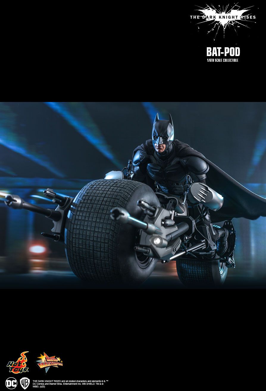Hot Toys (MMS591) The Dark Knight Rises – Bat-Pod 1/6th Scale