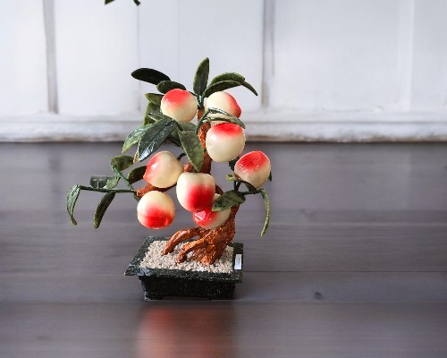 中国美術 工芸品 翡翠 桃の木盆栽玉石彫刻 置物 インテリア 縁起物 お土産