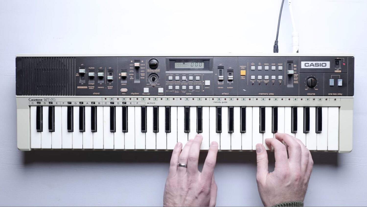 CASIO ポータサウンド カシオトーン MT-70 CasioTone MT-70 - What To