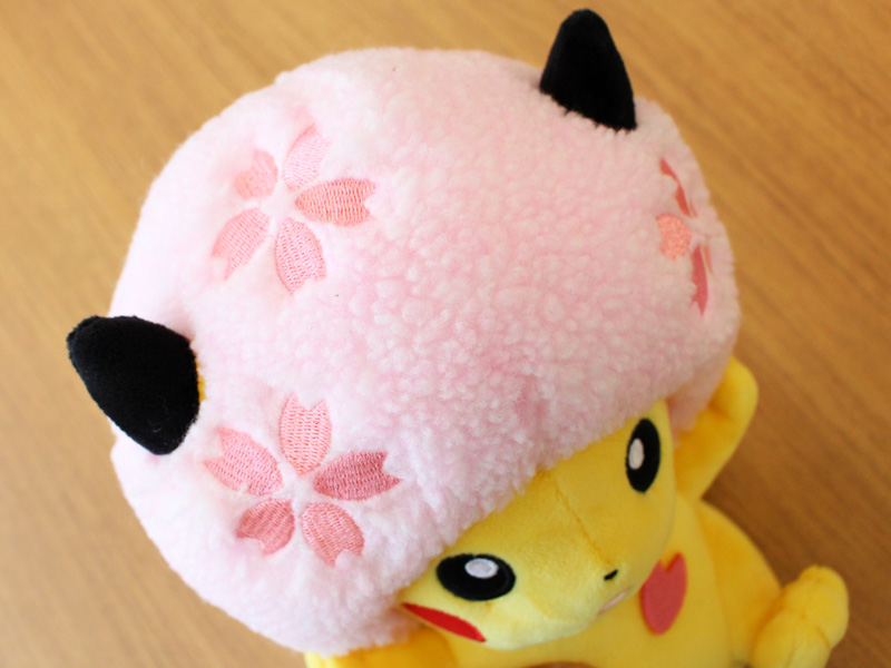 ポケモンセンター ピカチュウ ぬいぐるみ 28インチ レア Amazon.co.jp