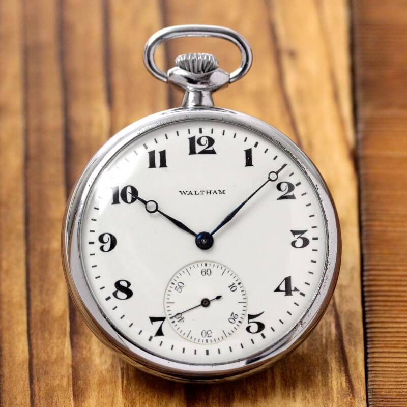 絶版モデルのアメリカンウォルサム（WALTHAM）社製オープンフェイス