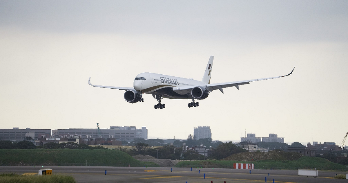 STARLUX takes delivery of its first A350-900 - PASSENGER SELF SERVICE