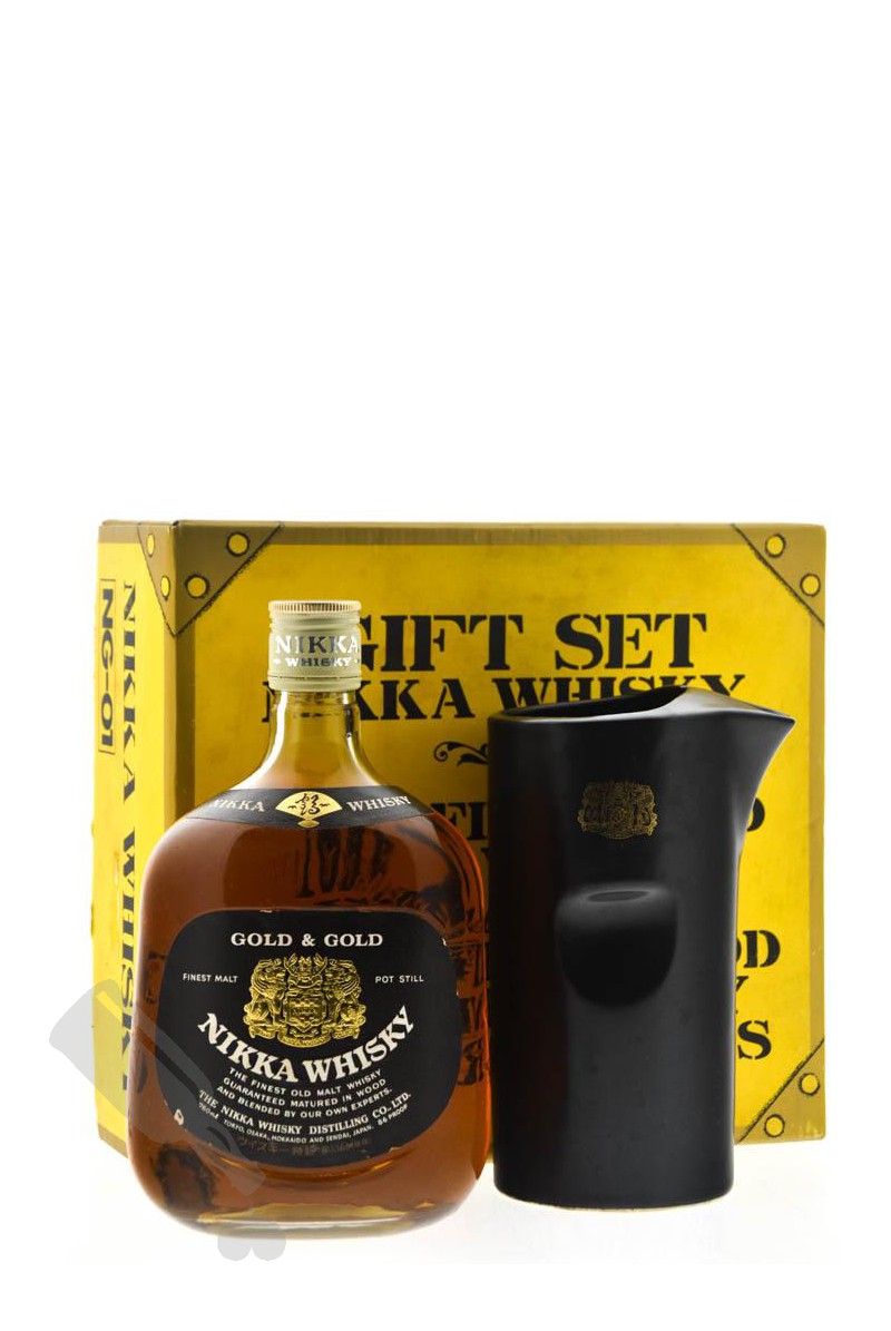 Nikka Gold & Gold 76cl Giftpack with waterjug - Passion for Whisky