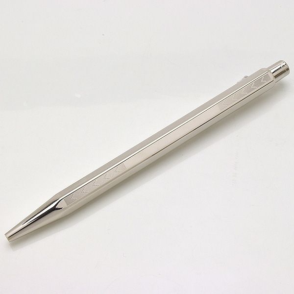 CARAN D'ACHE ボールペン本体 シルバー 専用ボックス付き CARAN D'ACHE