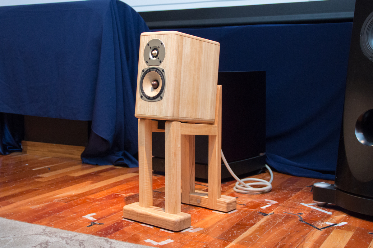 オンキヨー、和楽器技術を用いた“桐”スピーカーをクラウドファン