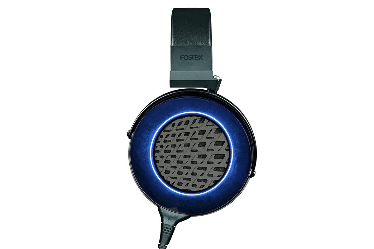 フォステクス、開放型ヘッドホン「TH909」の台数限定“サファイア