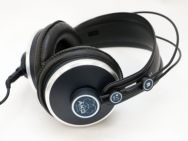 AKG K271 MK2 / K272 HD 2つセット AKG K271 MK2 / K272 HD 2つセット