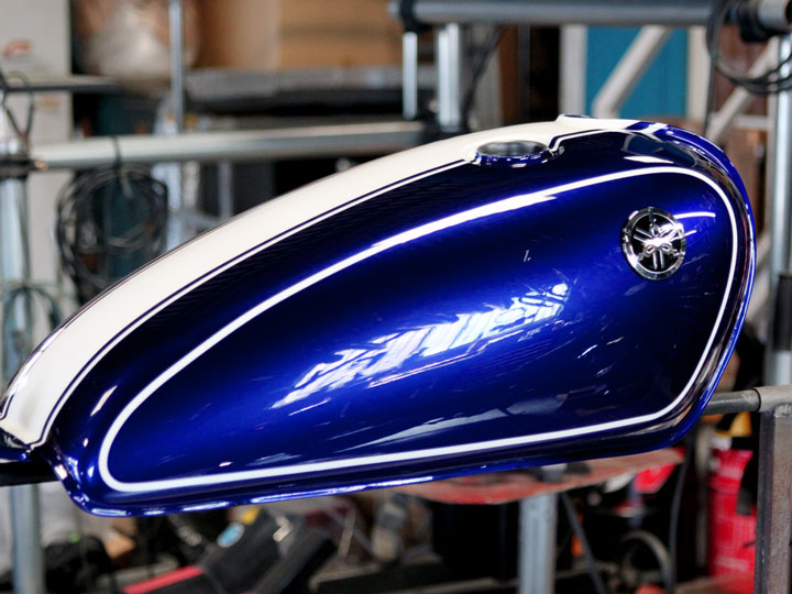 YAMAHA SR400 タンク キャンディーブルー 売れ筋