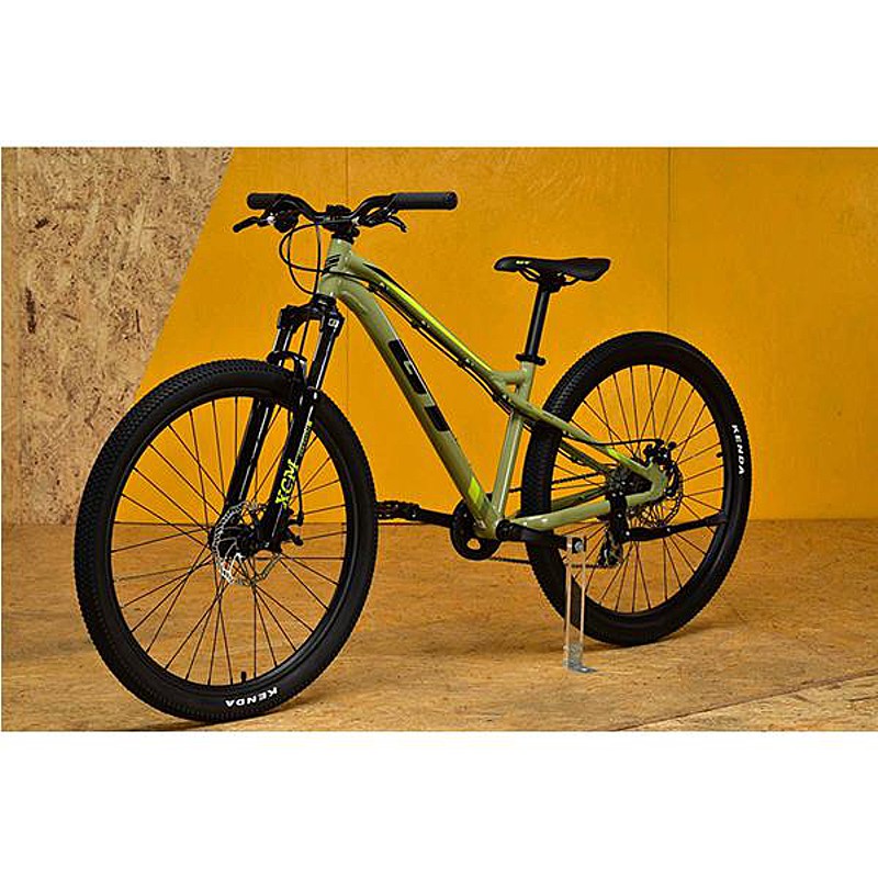 GT（ジーティー）2024年モデル STOMPER ACE26 （ストンパーエース26