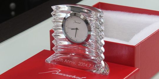 Baccarat クリスタル 置時計 レッドボックス付き Baccarat クリスタル