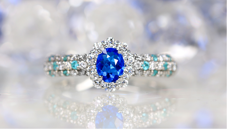 ネオン青バチバチのリングです☆バターリャパライバトルマリン