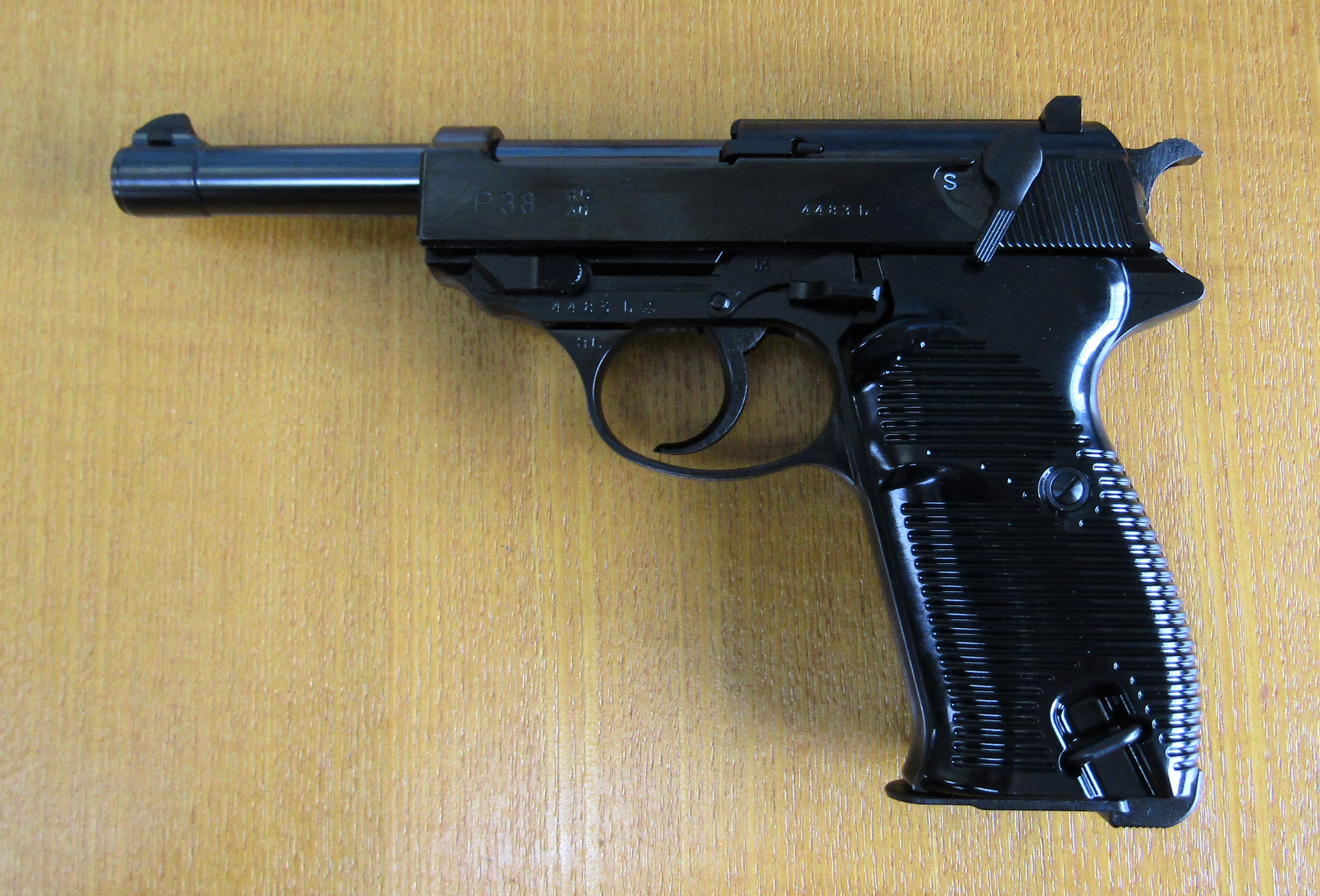 ワルサーP38 ac41 ブラック