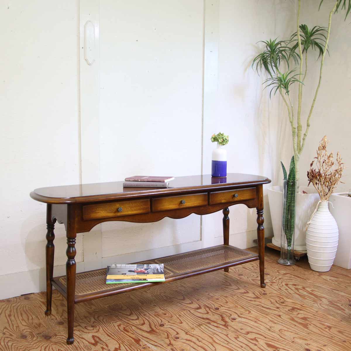 カリモク】サイドテーブル コロニアルスタイル クラシカル家具 サイド