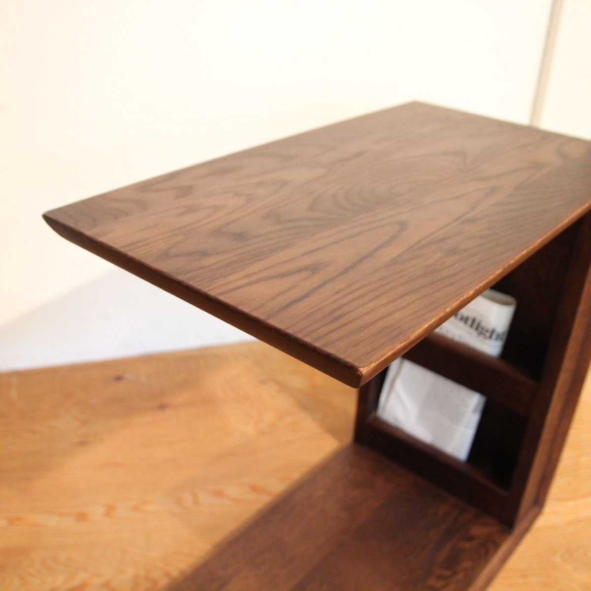 カリモク / karimoku サイドテーブル TU1752 モカブラウン 中古